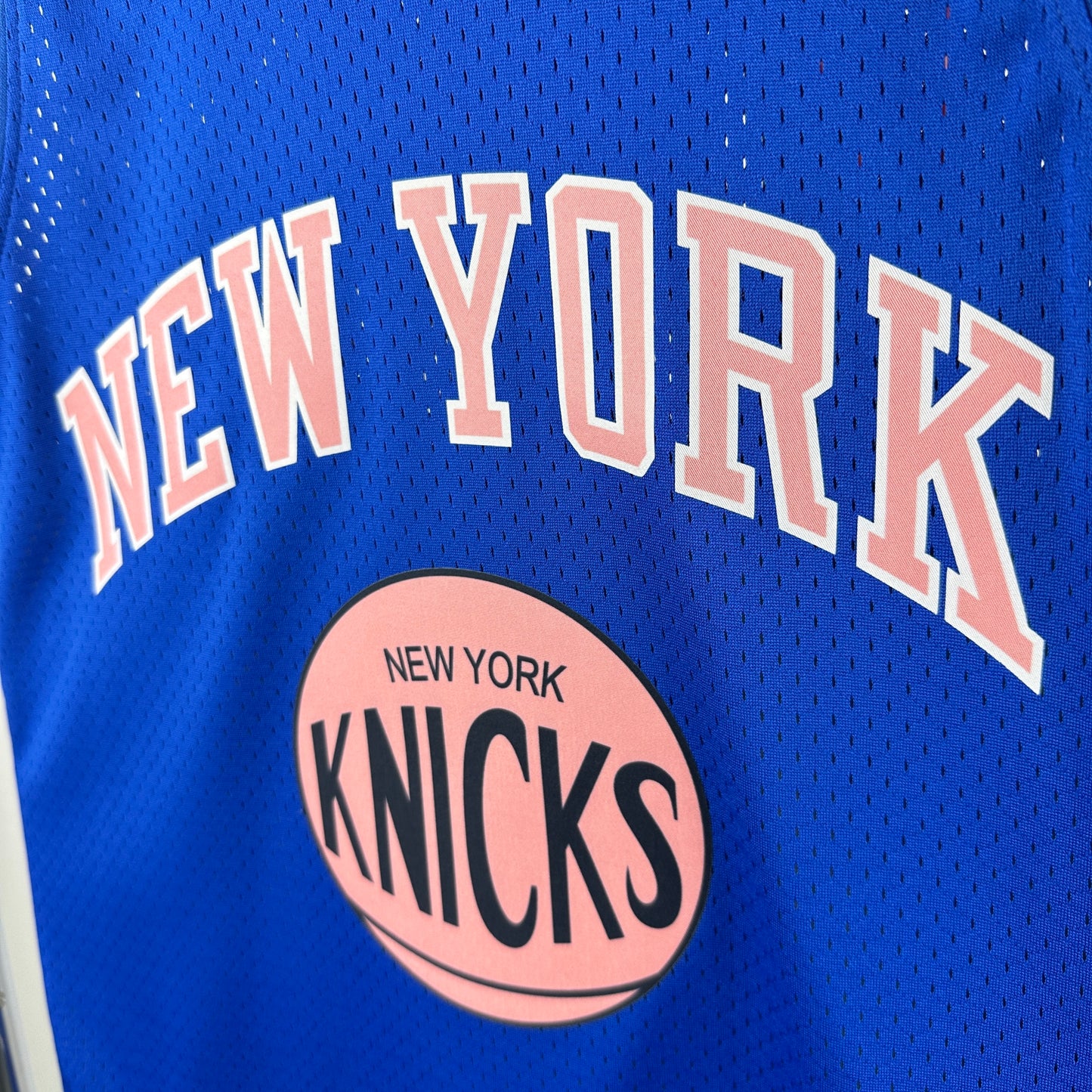 New York Knicks Retro Fadeaway 1998/99 Mitchell & Ness Swingman