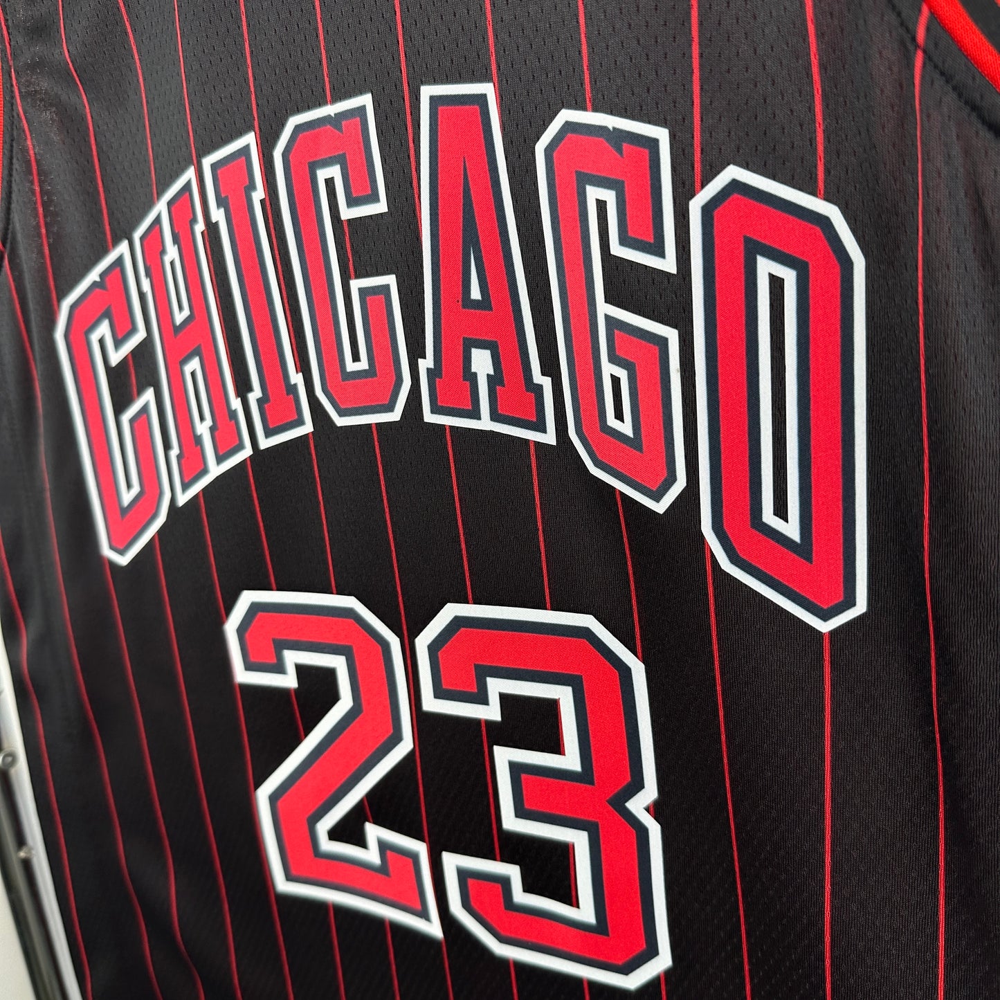 Chicago Bulls Alternate Swingman Hardwood Classics 1995-96 di Mitchell & Ness